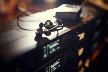 Наушники и гарнитуры Sennheiser IE 100 Pro (черный) [508940]