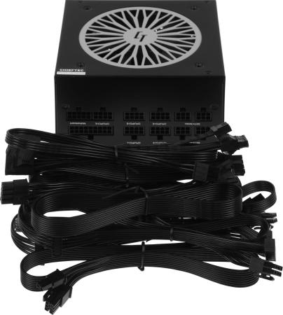 Блоки питания Chieftec Chieftronic PowerUp GPX-650FC [GPX-650FC]