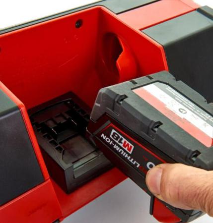 Беспроводные и портативные колонки Milwaukee M12-18 JSSP-0