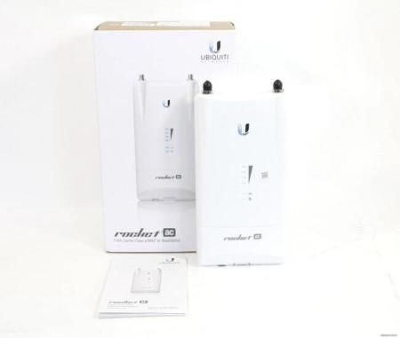 Беспроводные точки доступа и усилители Wi-Fi Ubiquiti Rocket 5 AC Lite [R5AC-Lite, R5AC-Lite-EU]