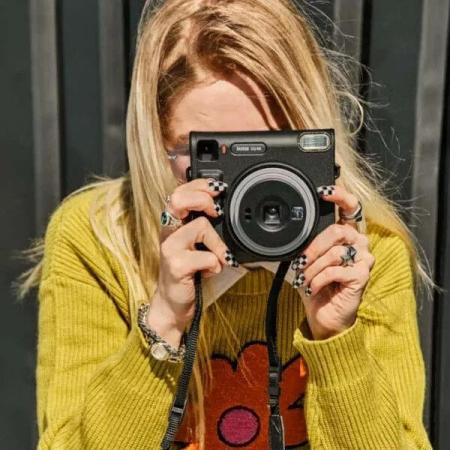 Фотоаппараты Fujifilm Instax Square SQ40