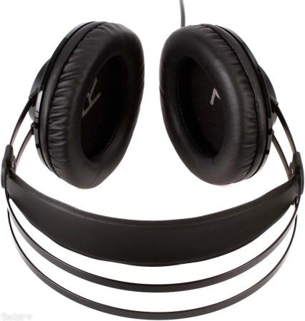 Наушники и гарнитуры AKG K52