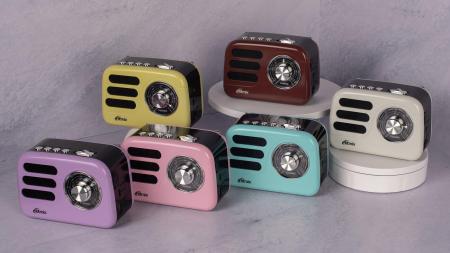 Радиоприемники Ritmix RPR-033 (розовый)