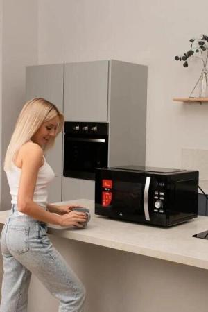 Микроволновые печи Holt HT-MO-002 (серебристый)