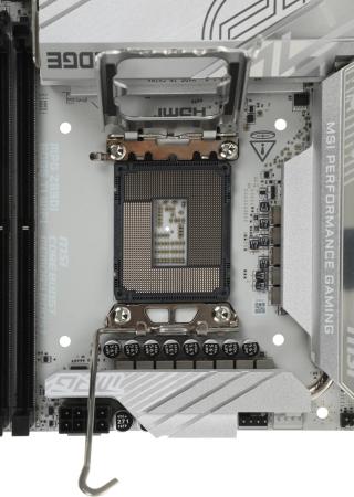Материнские платы MSI MPG Z890I Edge TI WiFi