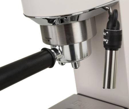 Кофеварки и кофемашины DeLonghi Dedica EC 685.W [EC 685.W]
