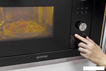 Микроволновые печи Gorenje MO20A3WH [740250]