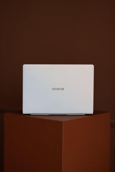 Ноутбуки HONOR MagicBook Art 14 2024 MRA-721 5301AKXJ [5301AKXJ]