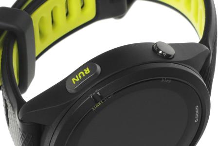 Умные часы и браслеты Garmin Forerunner 265S (черный/желтый) [010-02810-13]