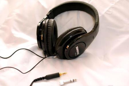 Наушники и гарнитуры Shure SRH240A