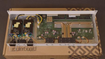 Коммутаторы Mikrotik CRS312-4C+8XG-RM