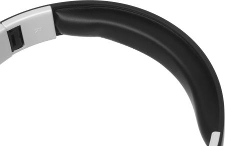Наушники и гарнитуры Defender FreeMotion B525 (черный/белый) [63525]