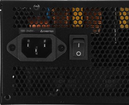 Блоки питания Chieftec Chieftronic PowerUp GPX-650FC [GPX-650FC]
