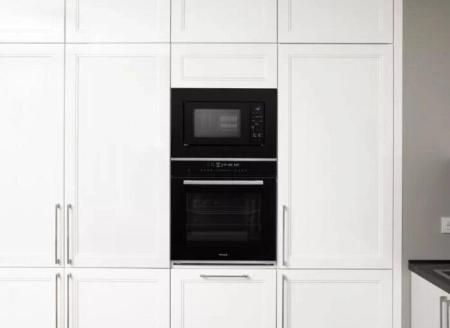 Микроволновые печи Holt HT-MO-002 (серебристый)