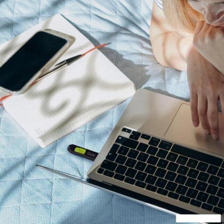 USB Flash GOODRAM UME2 64GB (белый) [UME2-0640W0R11]