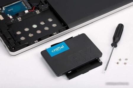 SSD Samsung PM9A3 960GB MZ1L2960HCJR-00A07 [MZ1L2960HCJR-00A07]